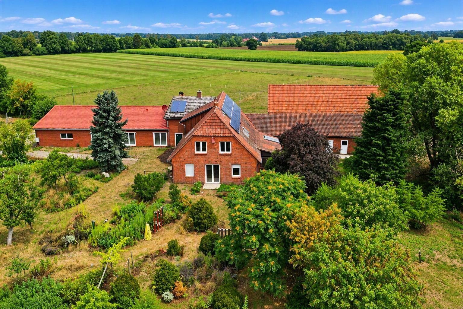 Rodinné domy, , Dolní Sasko, 378 m² - 1