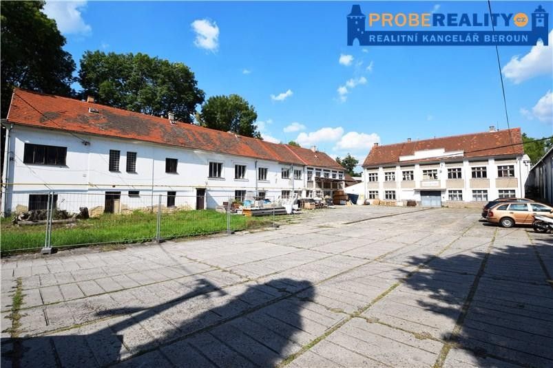 Prodej komerční pozemek - Pivovarská, Králův Dvůr, 4 740 m²