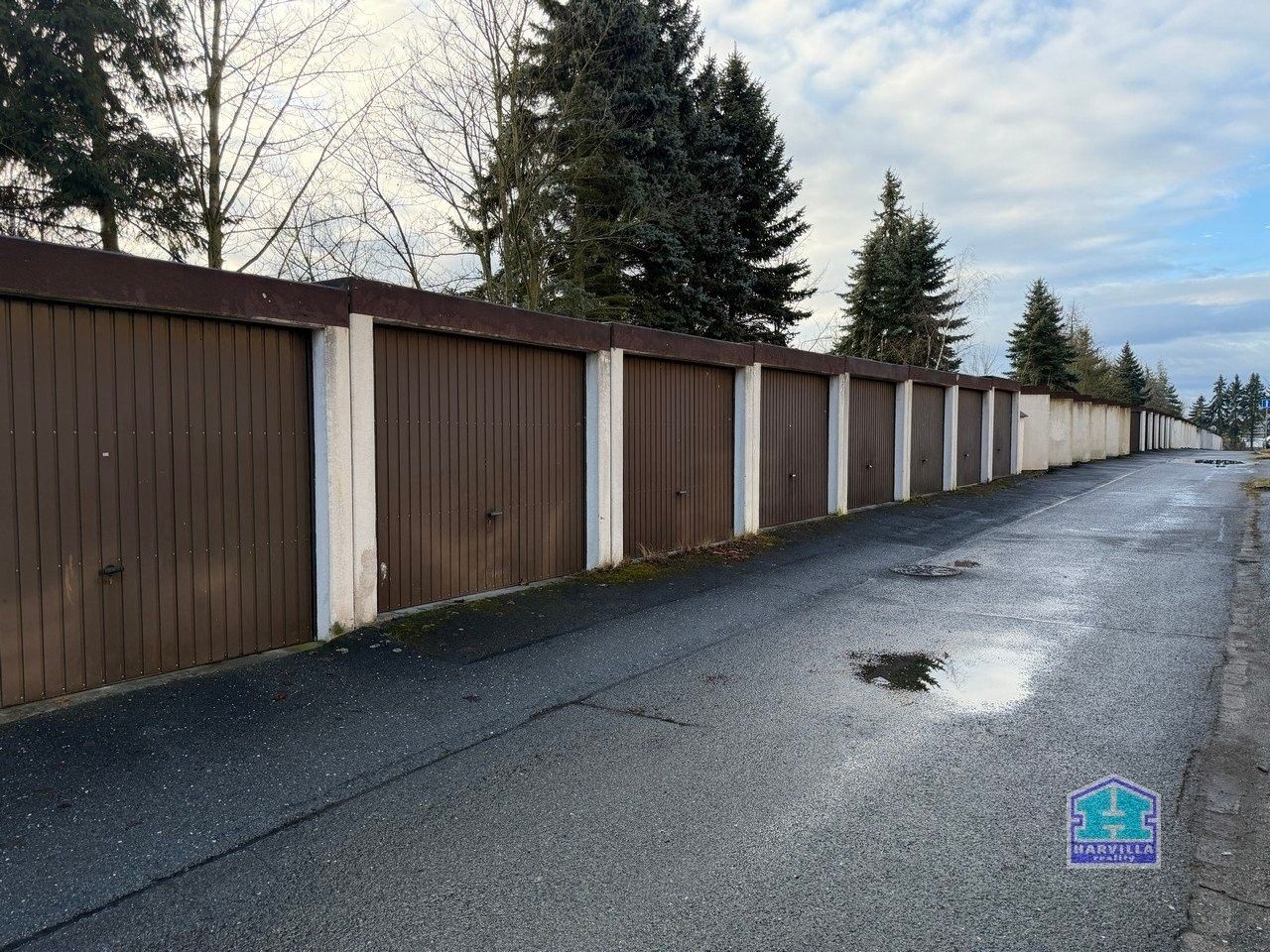 Garáže, Plaská  , Plzeň, 18 m²