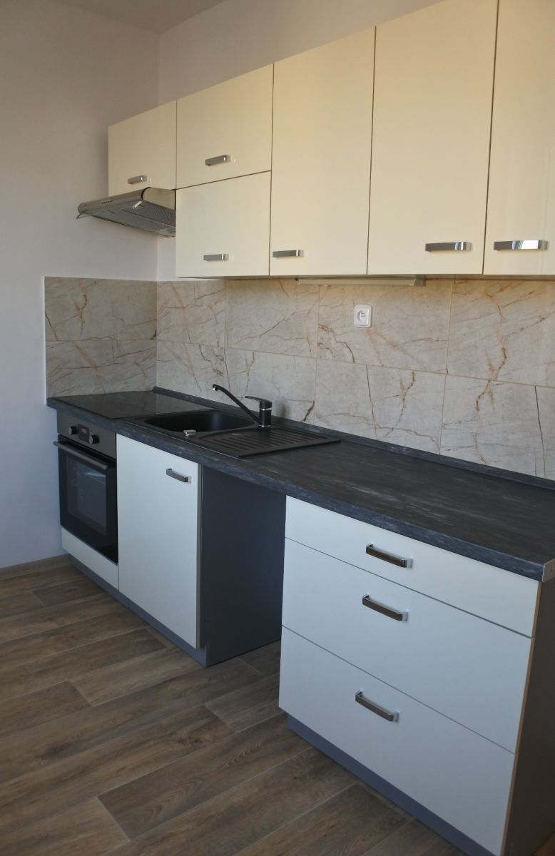 2+1, Josefa Skupy, Most - Most II, Ústecký kraj, 52 m² - 2