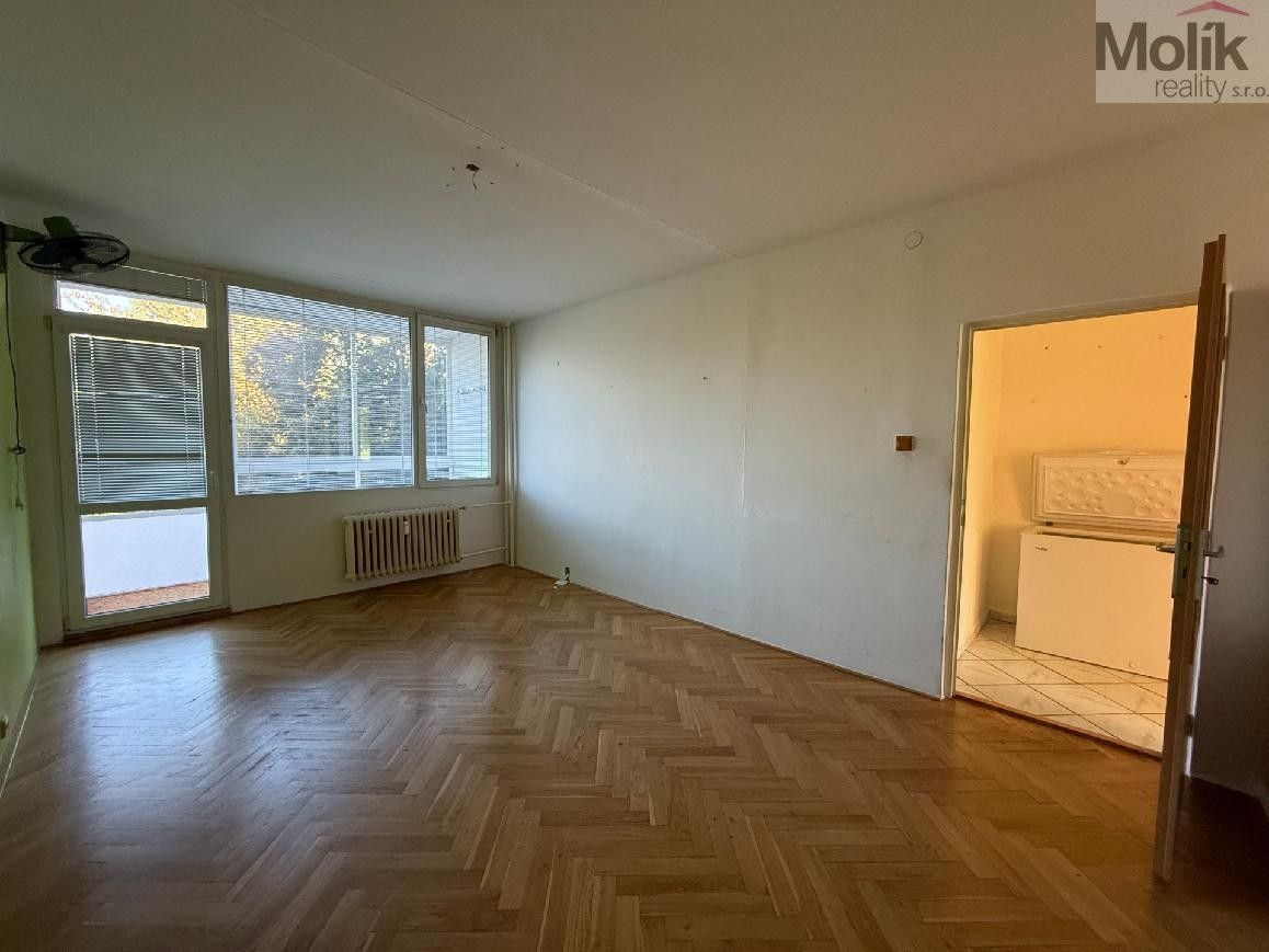 Byt 2+1 · 62 m² · Sídliště Za Chlumem, Bílina - 3