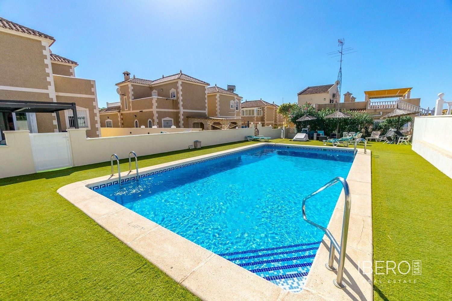 Prodej rodinný dům - Orihuela Costa, ES, 105 m² - 2