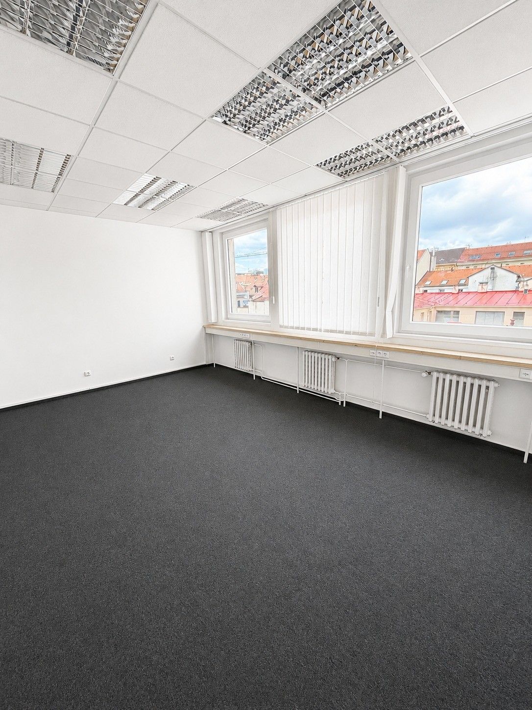 Kanceláře, Křižíkova, Praha, 48 m² - 1