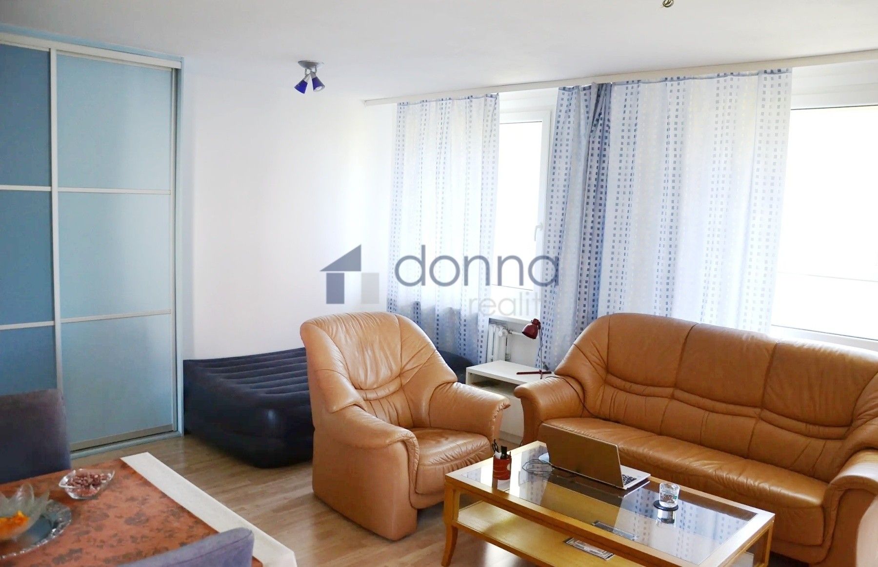 Pronájem byt 2+kk - Tajovského, Praha, 69 m²