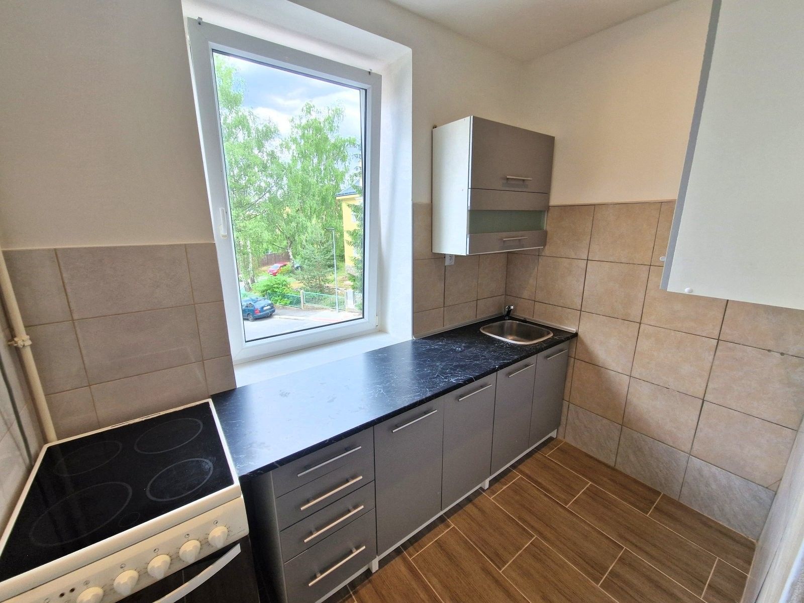 Pronájem byt 2+1 - Růžodolská, Liberec, 55 m²