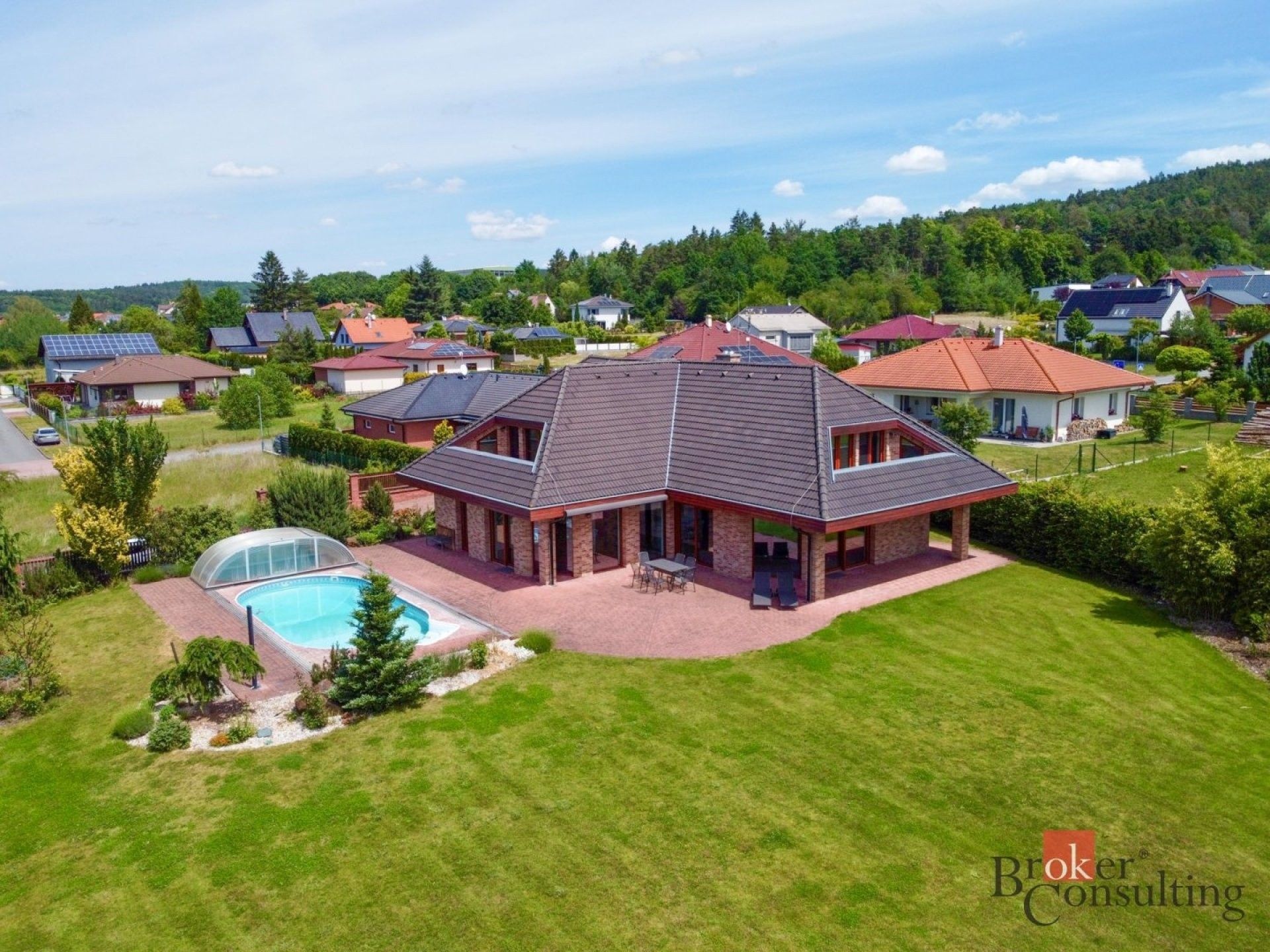 Prodej rodinný dům - Slunečná, Štěnovice, 372 m² - 5