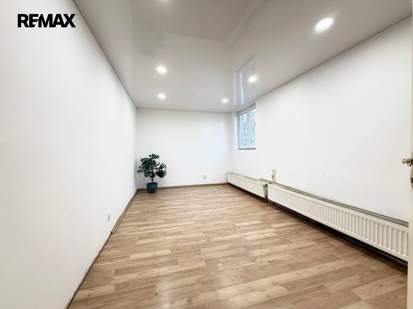 Sklady, Štěchovická 1983, Praha Strašnice, 26 m² - 1