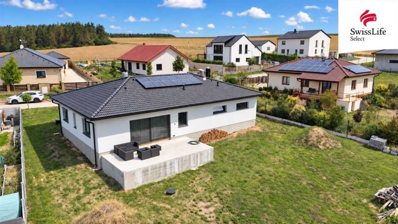 Prodej rodinný dům - Hradec, 153 m² - 2