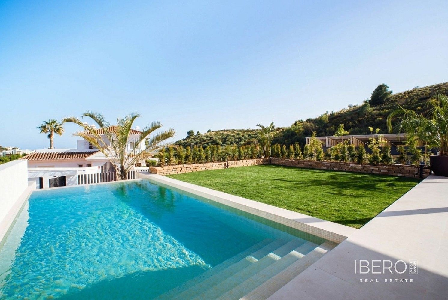 Prodej rodinný dům - Mijas, ES, 551 m² - 2