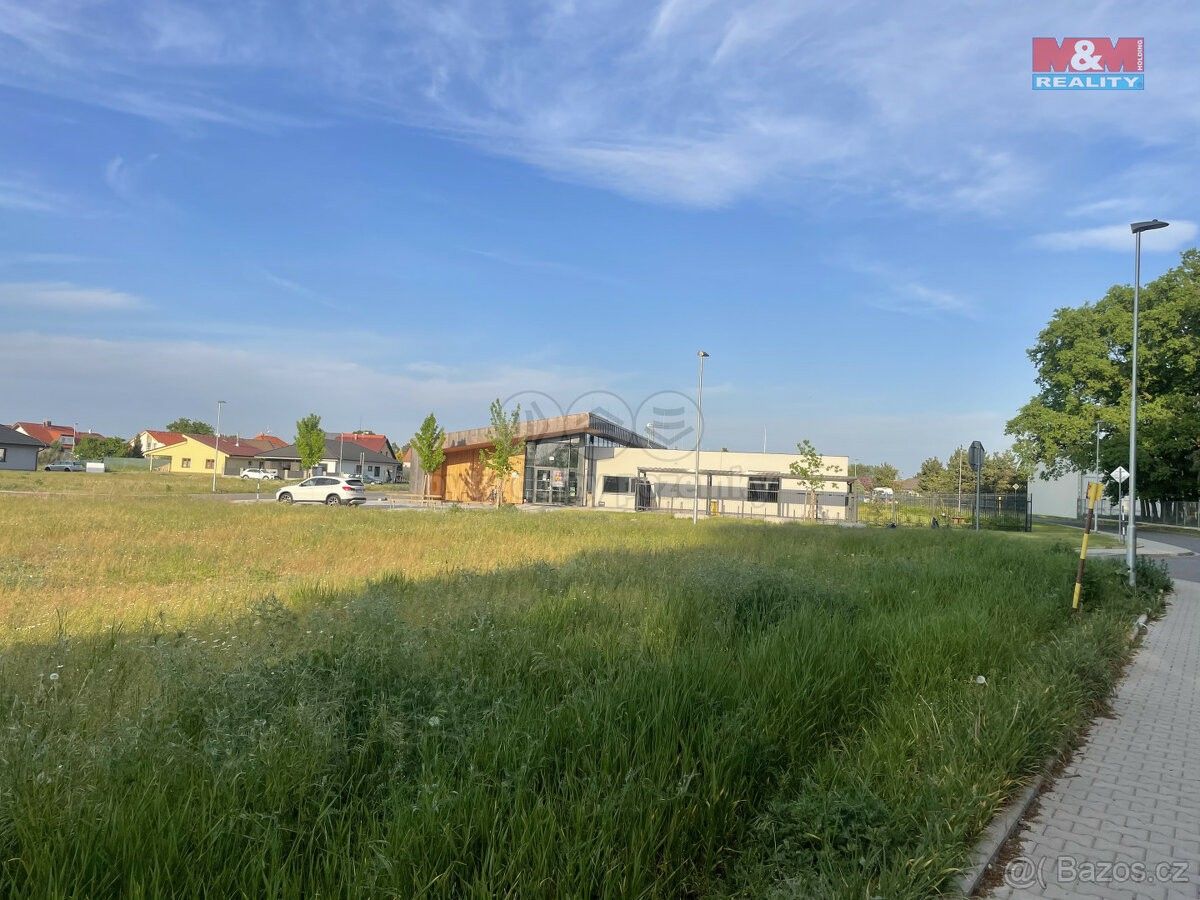 Prodej pozemek pro bydlení - Pardubice, 530 06, 826 m²