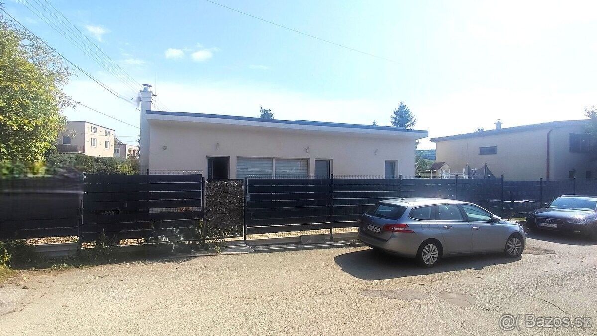 Obchodní prostory, 987 65, Slovensko