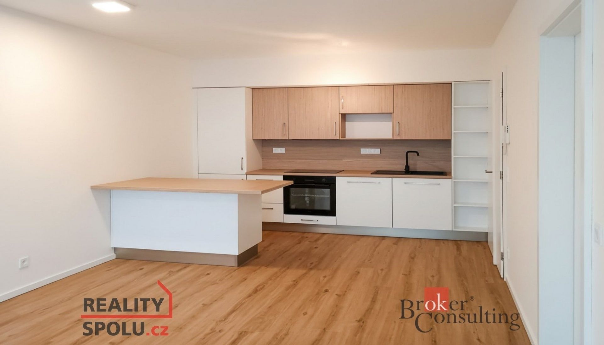 2+kk, Ke křížku,Kladno, 46 m²