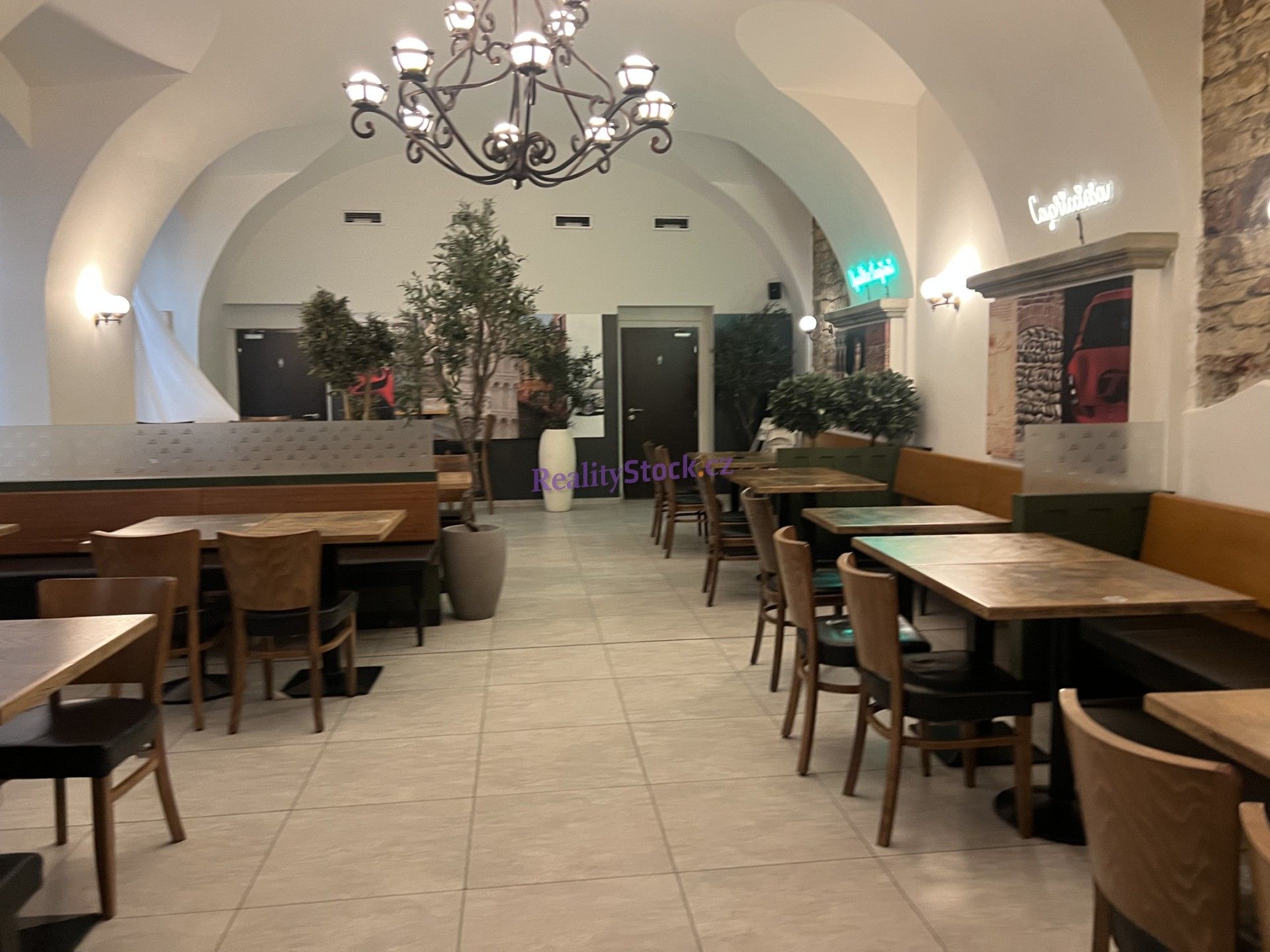 Restaurace · 300 m² · Václavské náměstí, Praha - 3