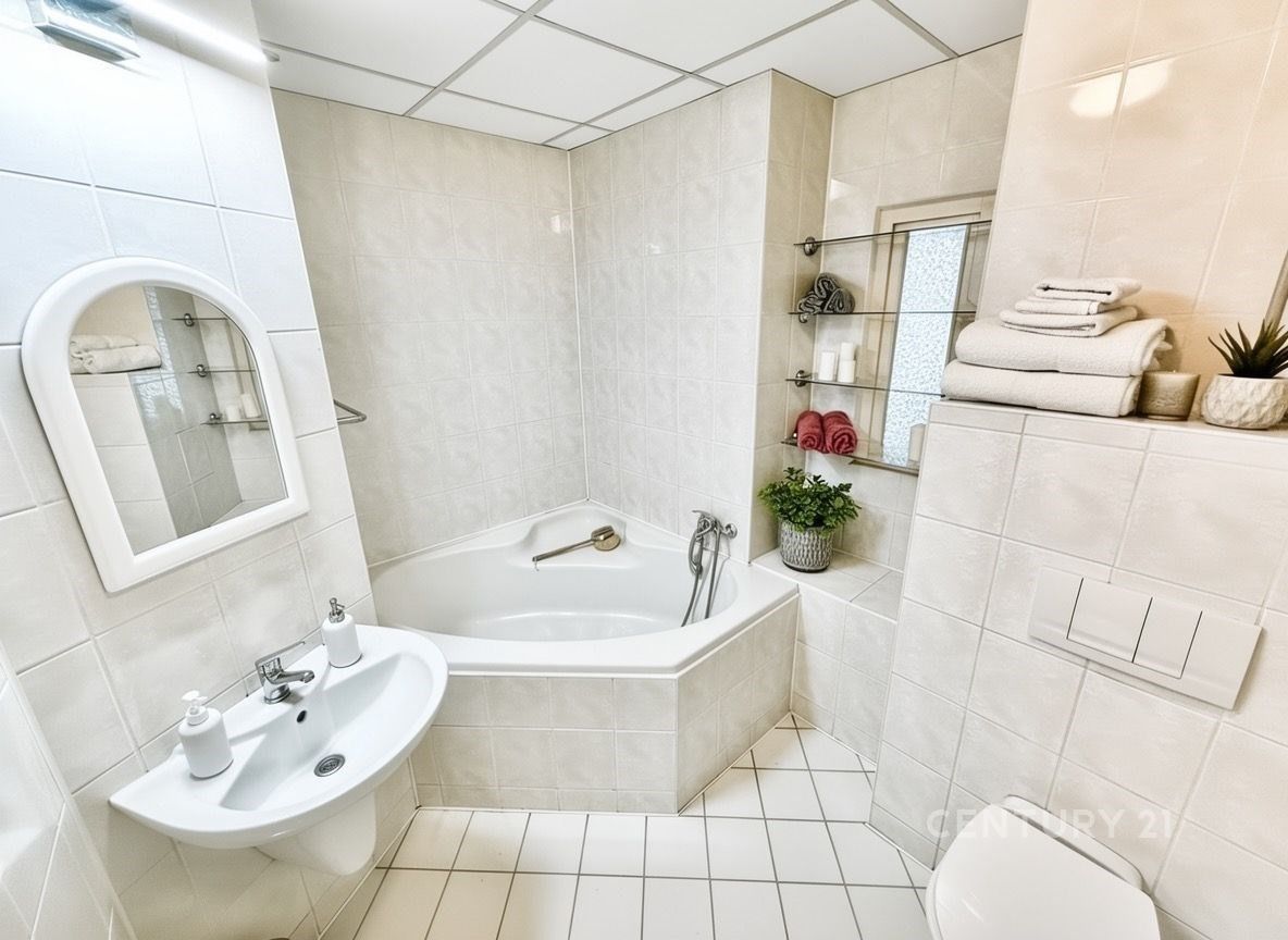 Prodej byt 4+1 - Hodonín, 237 m²