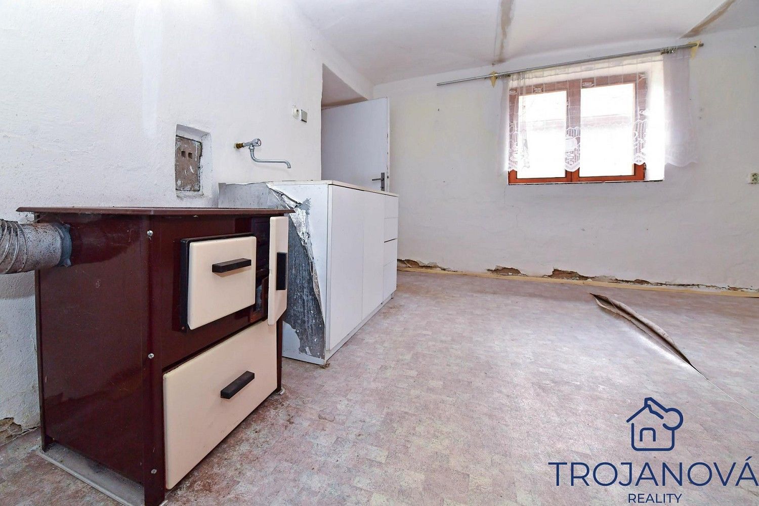 Rodinný dům · 120 m² · Tehov, okres Benešov, Středočeský kraj - 4