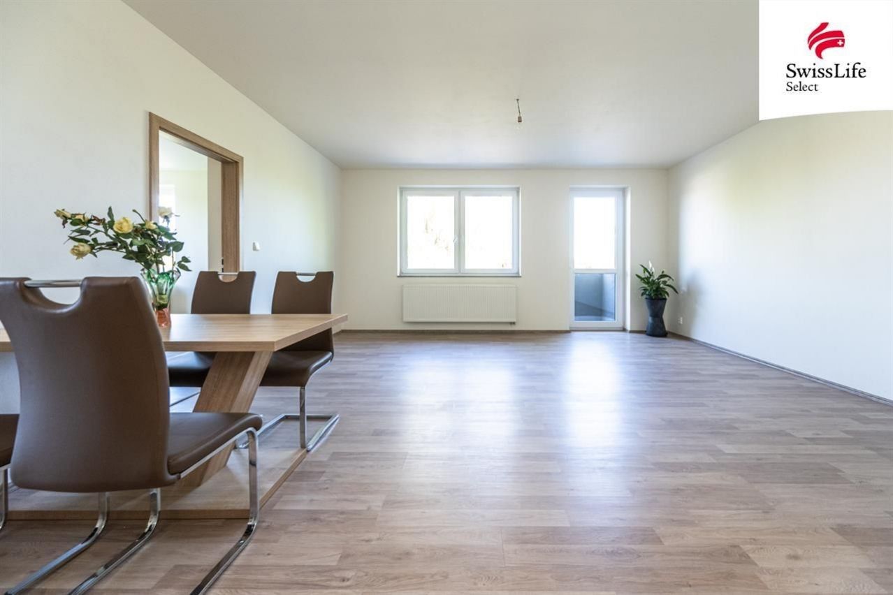 Prodej byt 3+kk - Břežany II, 83 m²