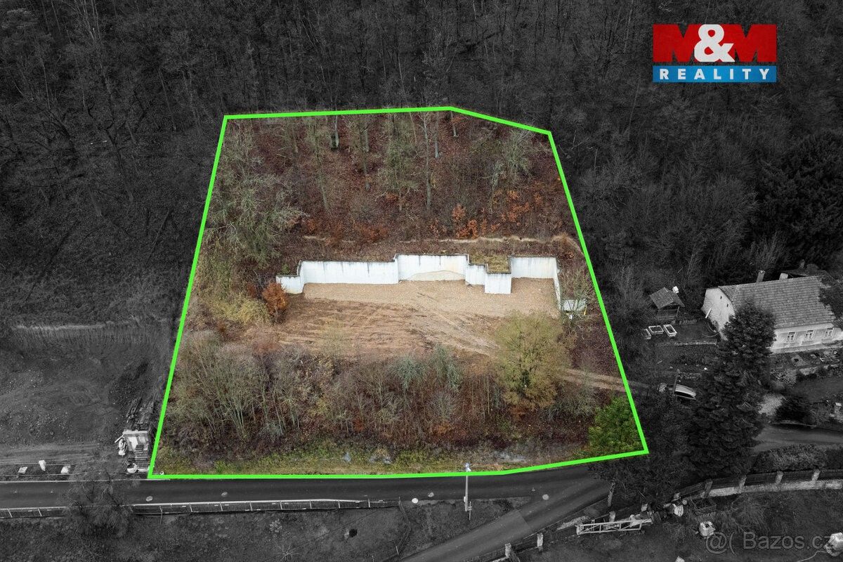 Prodej pozemek pro bydlení - Lipůvka, 679 22