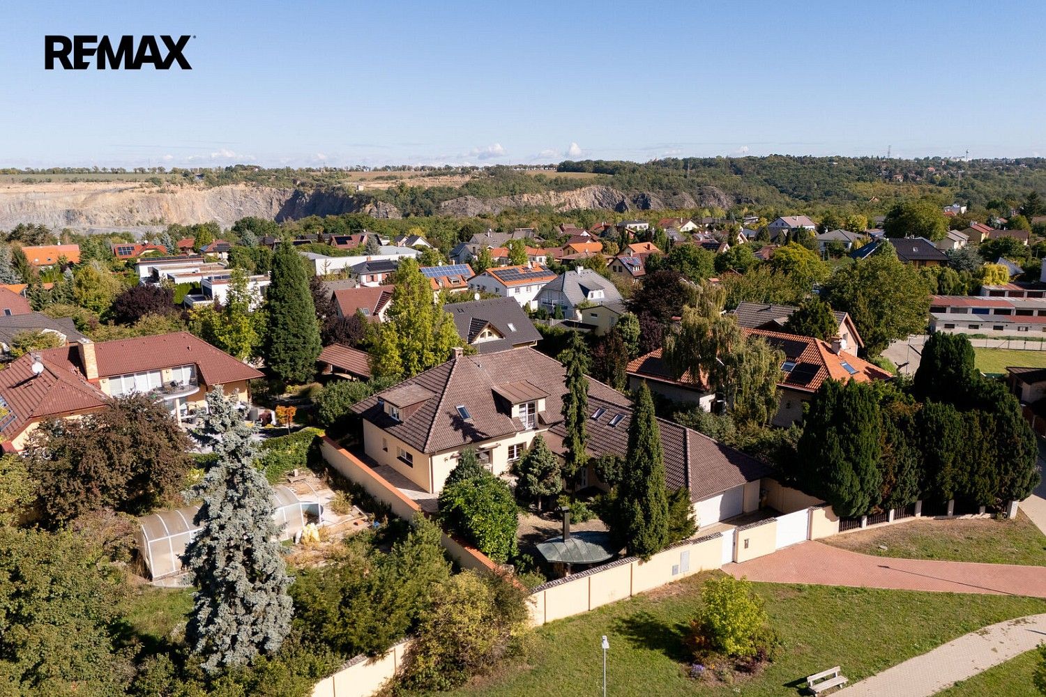 Rodinné domy, Roztoky, okres Praha-západ, Středočeský kraj, 456 m² - 2