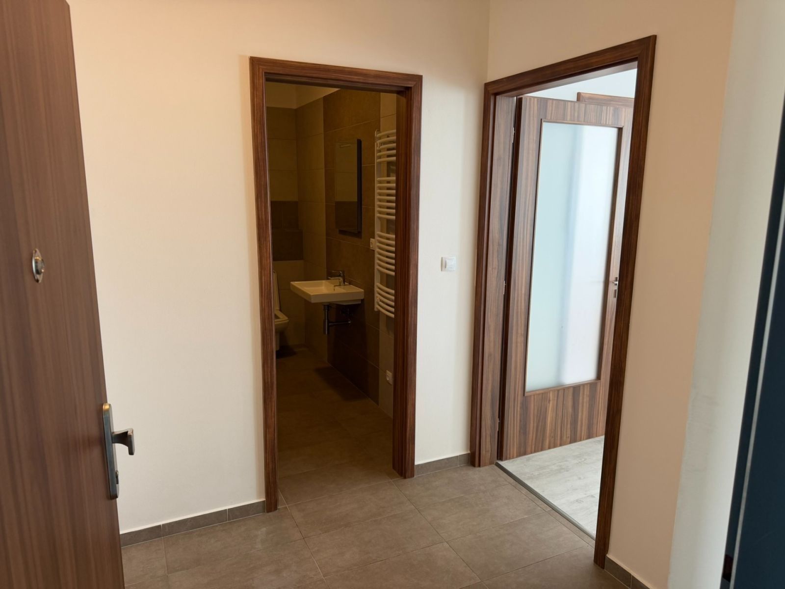 Pronájem byt 2+kk - Pod Vinicí, Pardubice - Pardubice, Pardubický kraj, 61 m² - 2