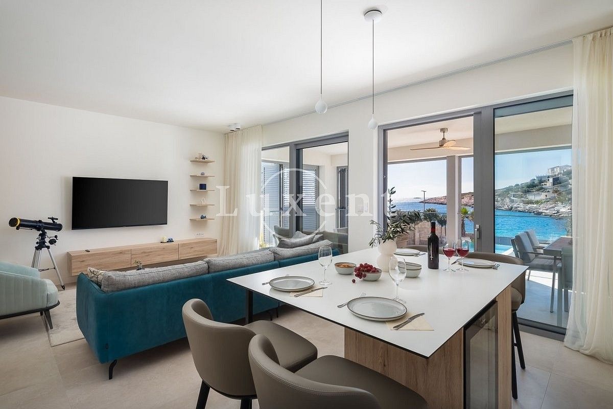 Rodinný dům · 675 m² · Rogoznica, Chorvatsko - 4