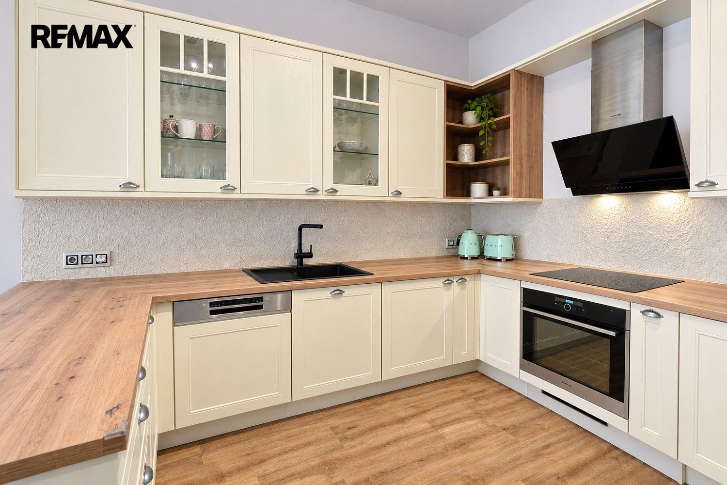 2+1, Praha - Vysočany, okres Praha 9, Hlavní město Praha, 76 m² - 2