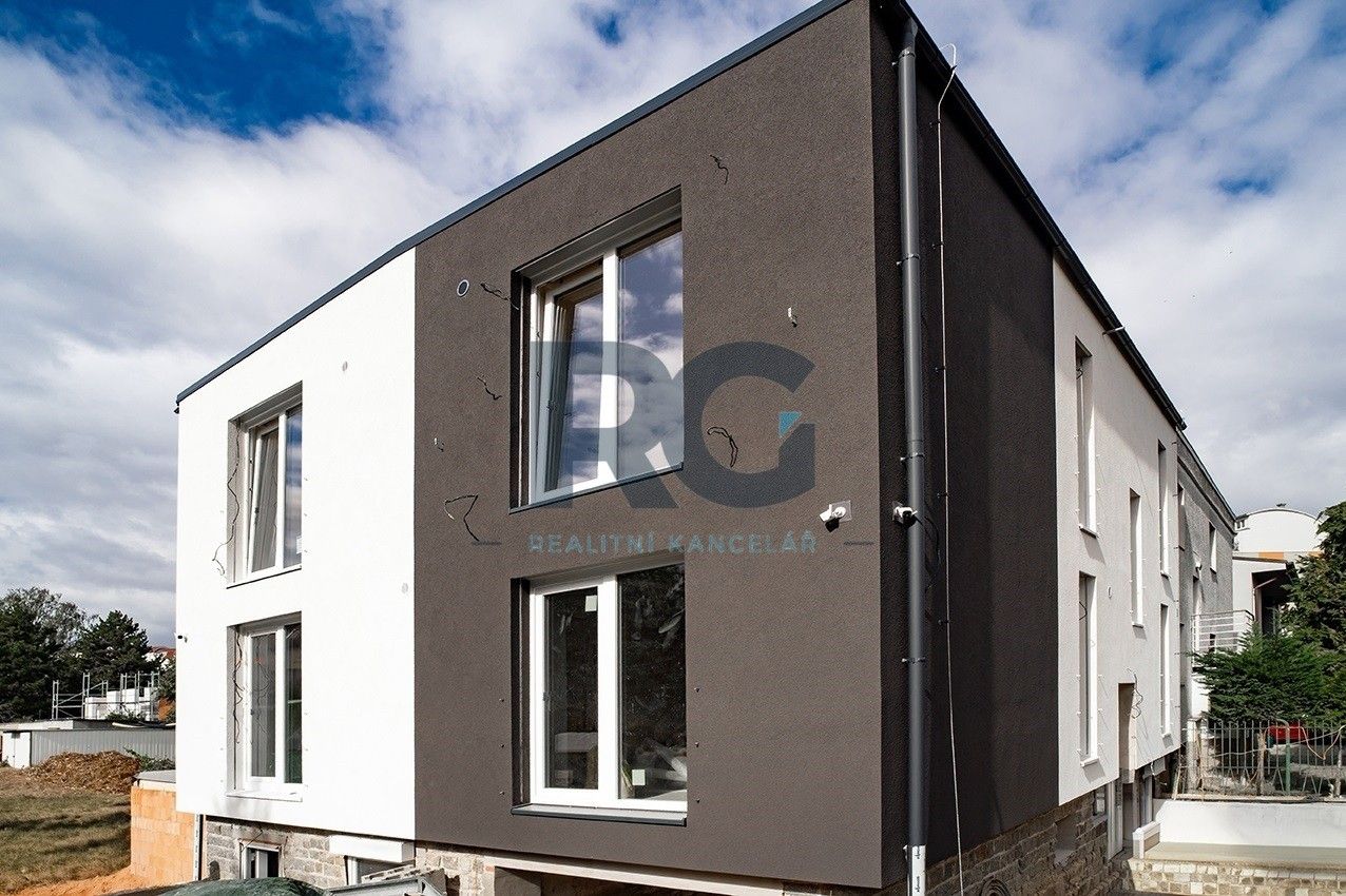 Byt 2+kk · 60 m² · Velešínská 405, Praha Letňany - 3