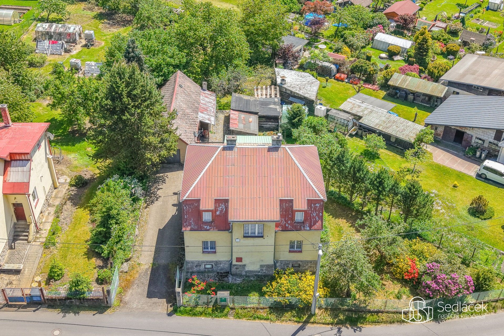 Dům, 280 m²