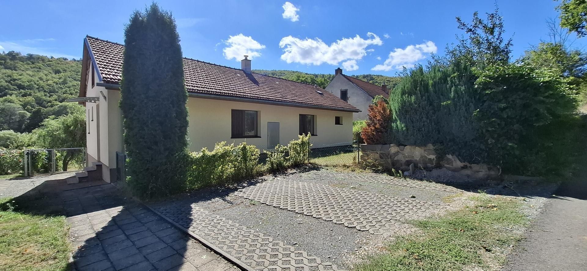 Chalupy, Dvorek, Omice, 100 m² - 2