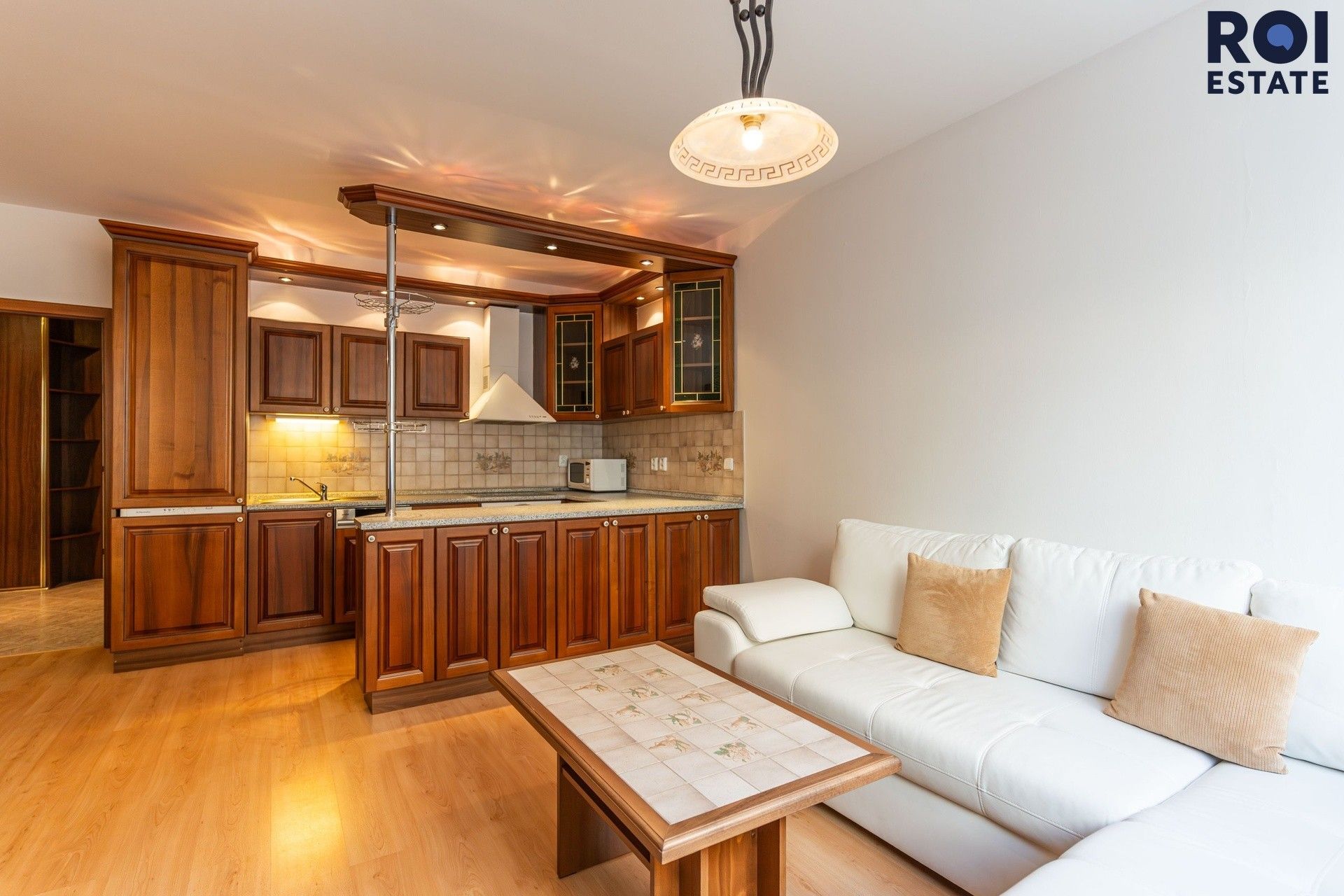 Pronájem byt 2+kk - Hnězdenská, Praha, 44 m² - 5