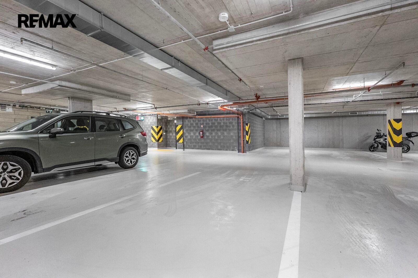 Pronájem ostatní - Arnošta Valenty 533, Praha Černý Most, 13 m² - 5