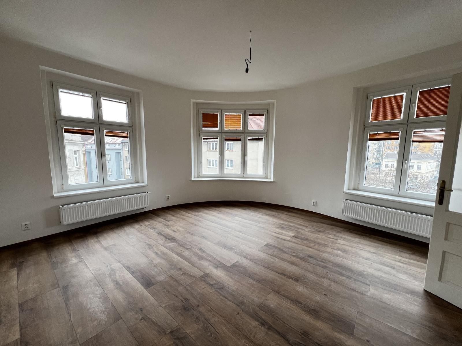 2+1, Vosmíkových, Praha, 60 m²