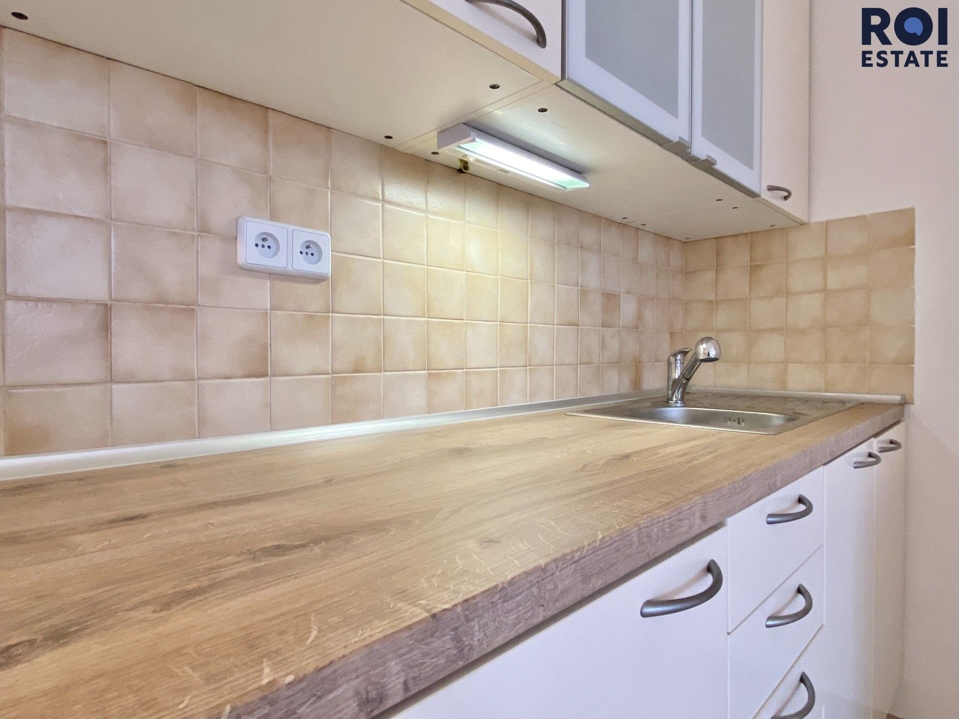 2+kk, Spojovací, Praha, 45 m²