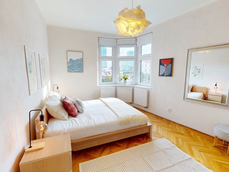 2+1, U Uranie, Praha, 55 m²
