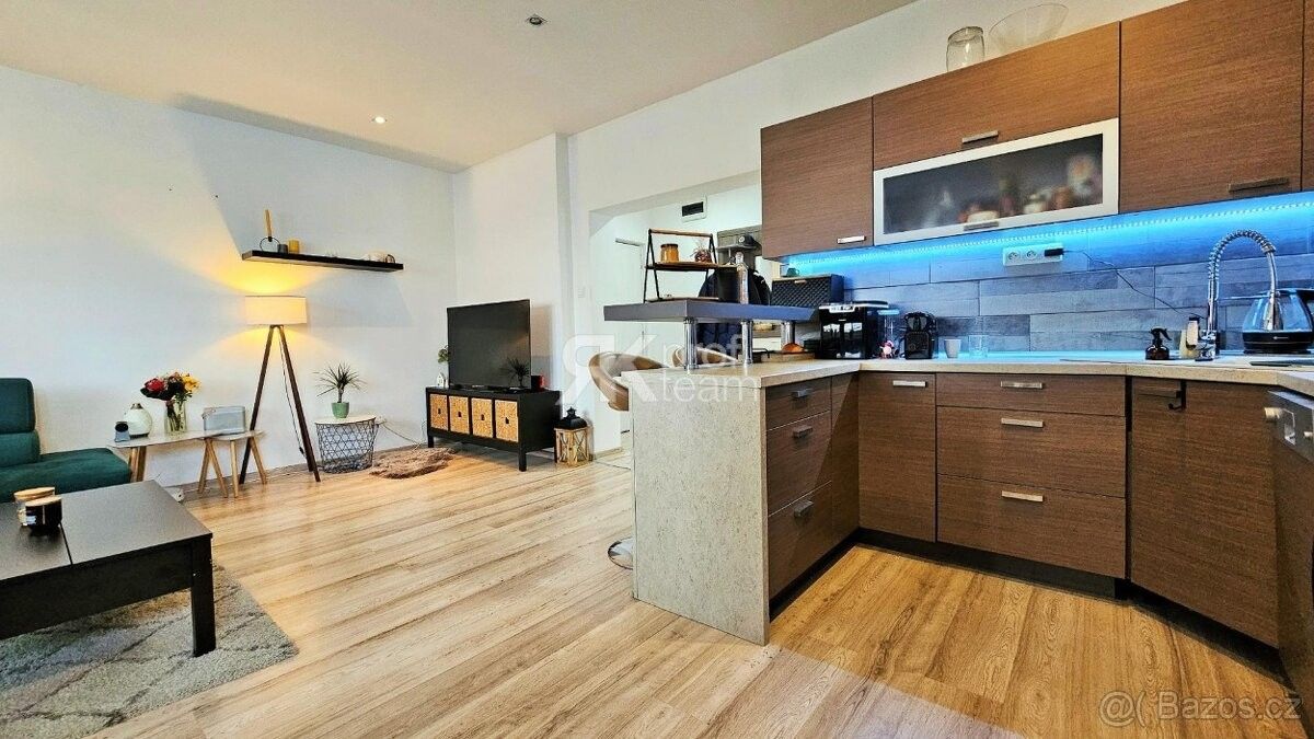 Pronájem byt - Opava, 747 05