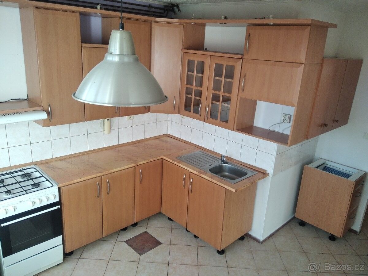 Byty, Karlovy Vary, 360 01 - 2