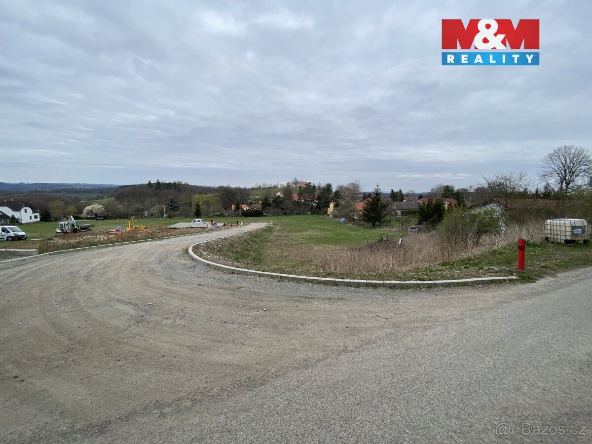 Stavební pozemek, Vrchotovy Janovice – pohled 3