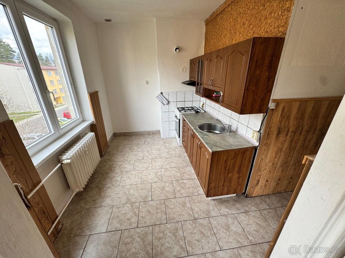 Pronájem byt - Bukovany u Sokolova, 357 55