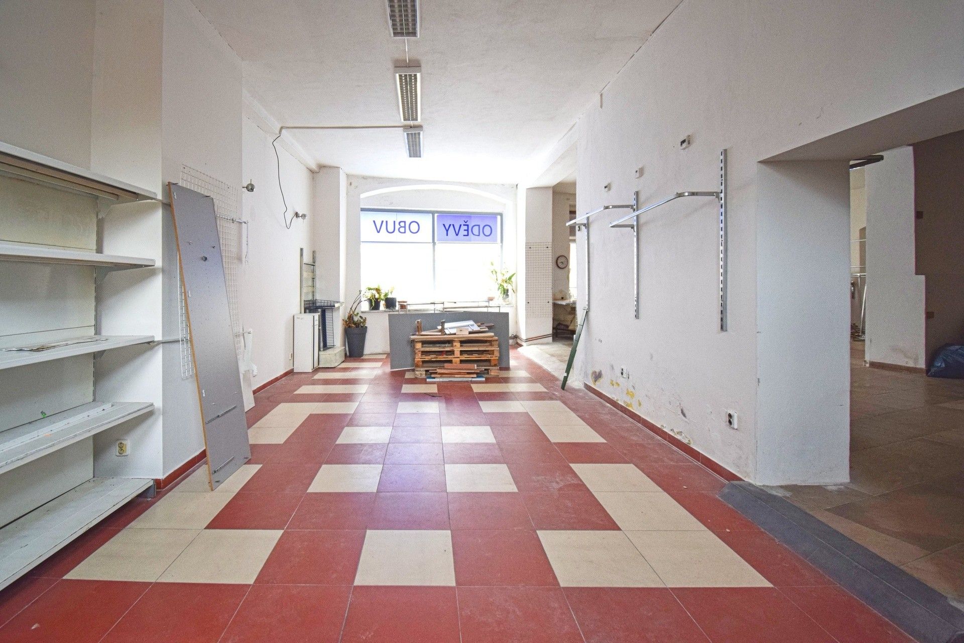 Pronájem obchodní prostory - Lidická 118, Dobřany, 120 m² - 5