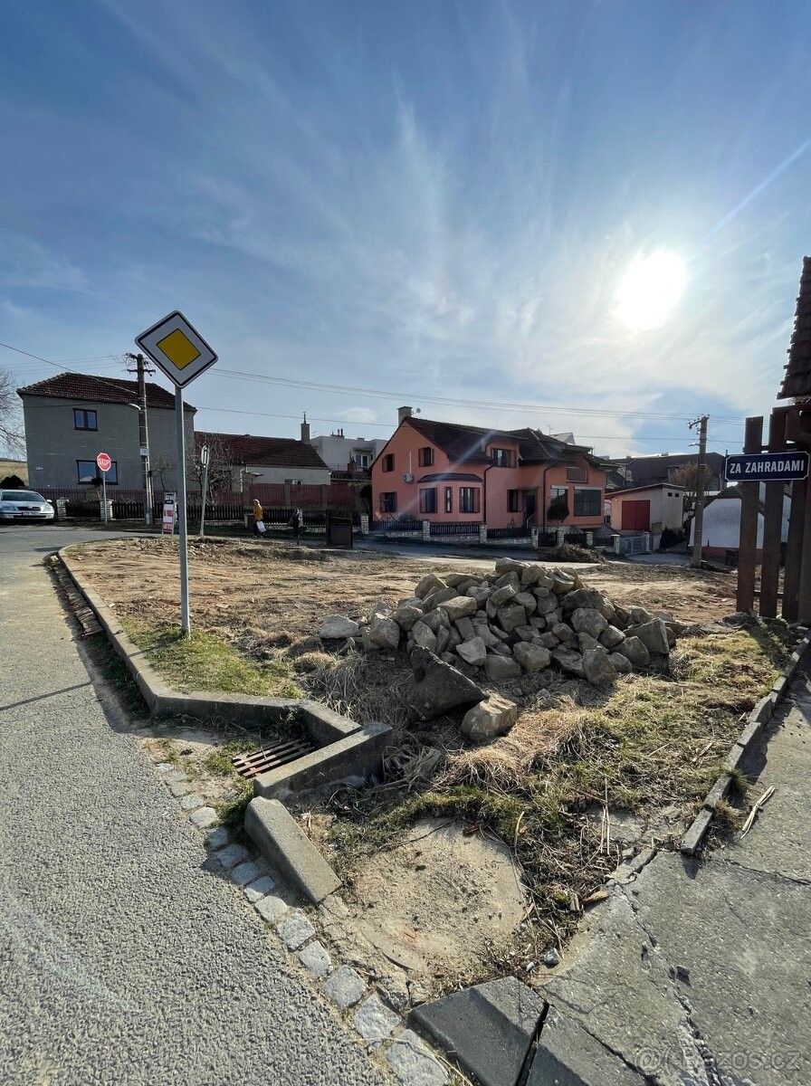 Prodej pozemek pro bydlení - Uherský Brod, 688 01 - 5