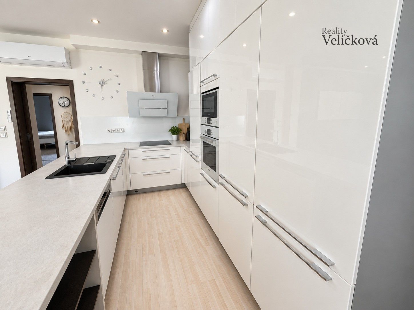 Byt 3+kk · 109 m² · třída Karla IV., Hradec Králové - 4
