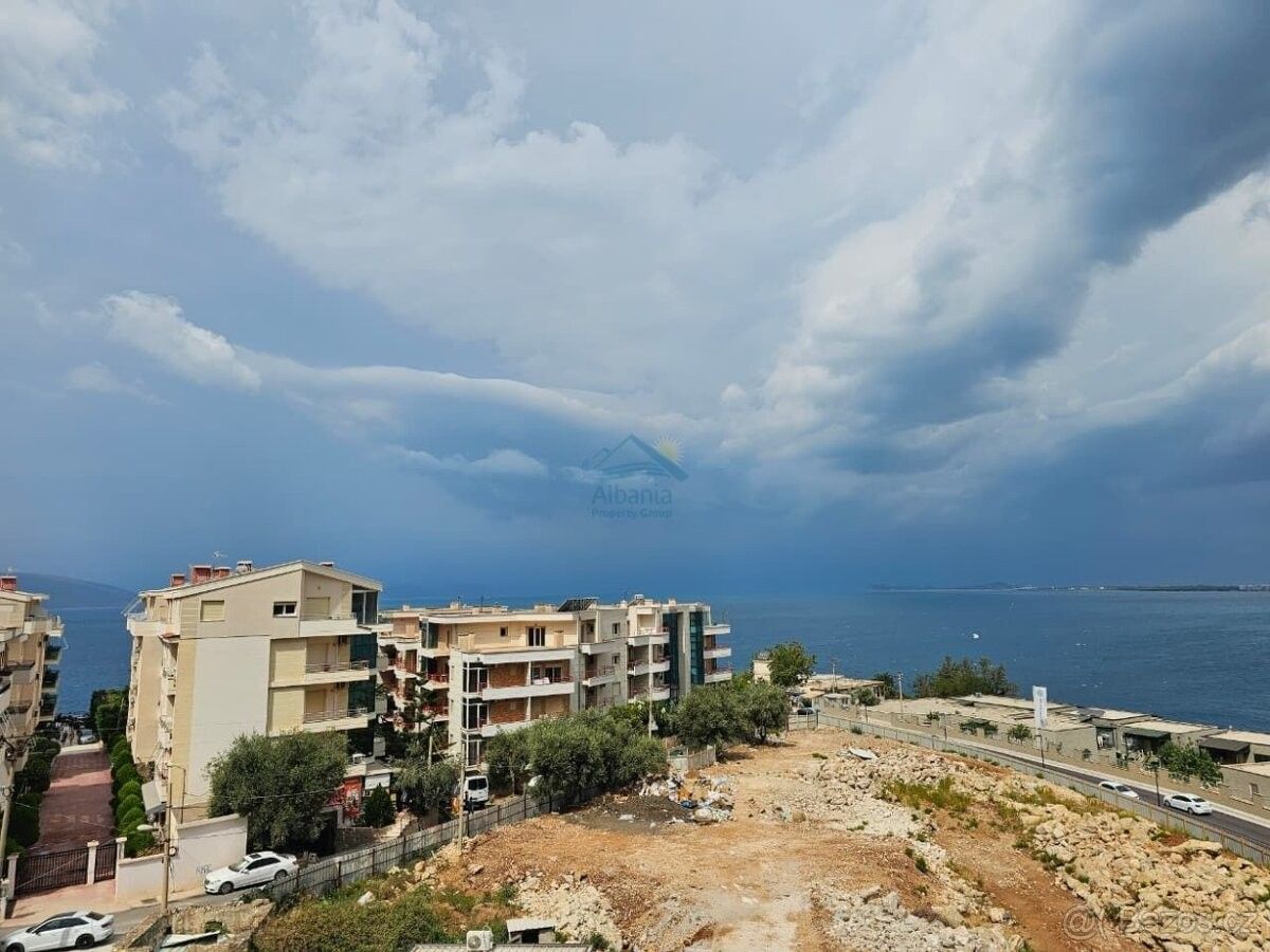 Prodej byt - 987 66, Zahraničí