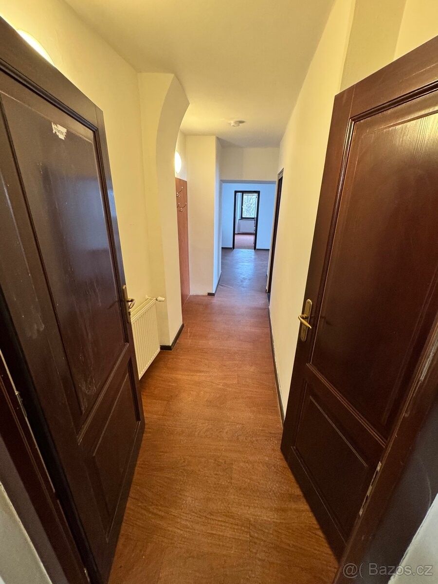 Pronájem byt - Kadaň, 432 01