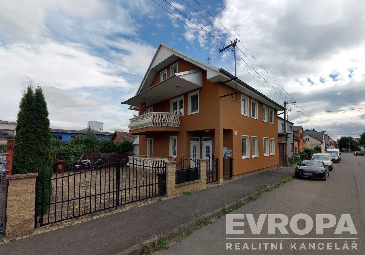 2+kk, Hillova, Opava, 60 m²