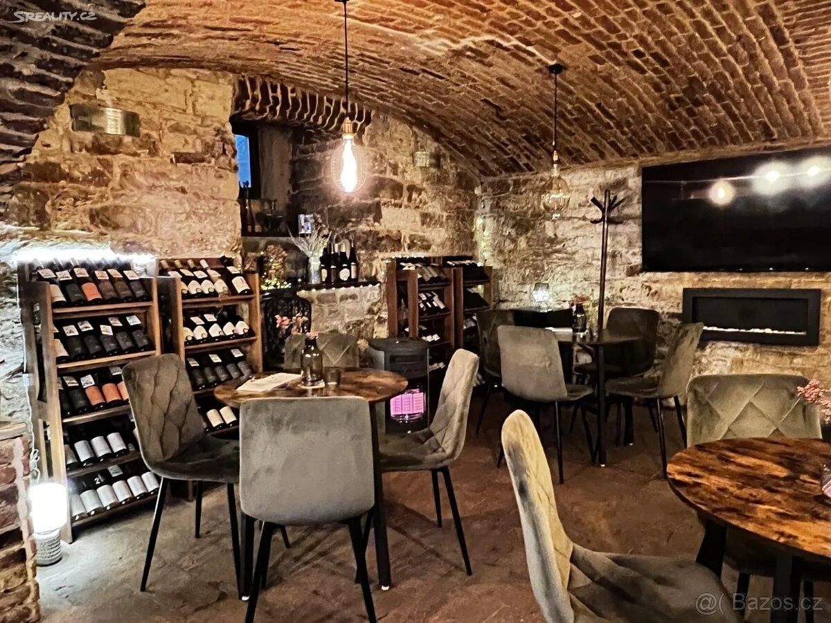 Restaurace, Praha, 130 00