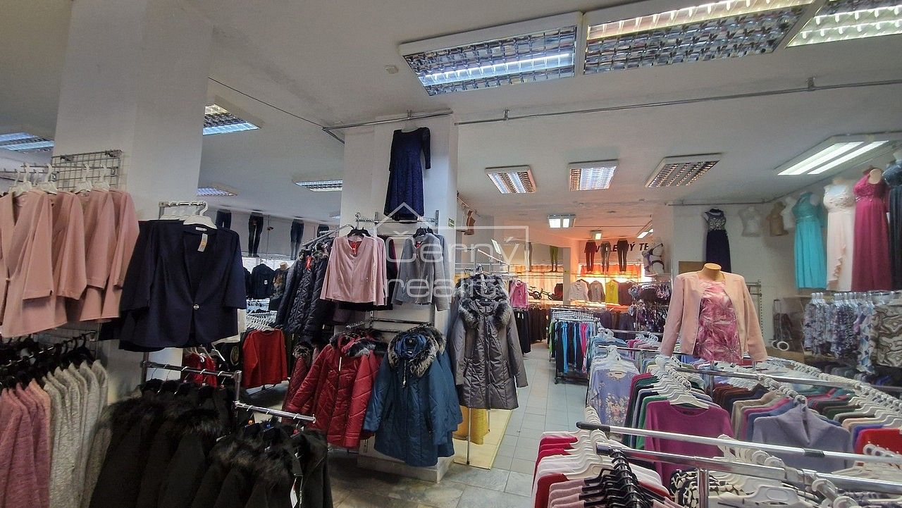 Pronájem obchodní prostory - Pardubice - Zelené Předměstí, Pardubický kraj, 465 m² - 5