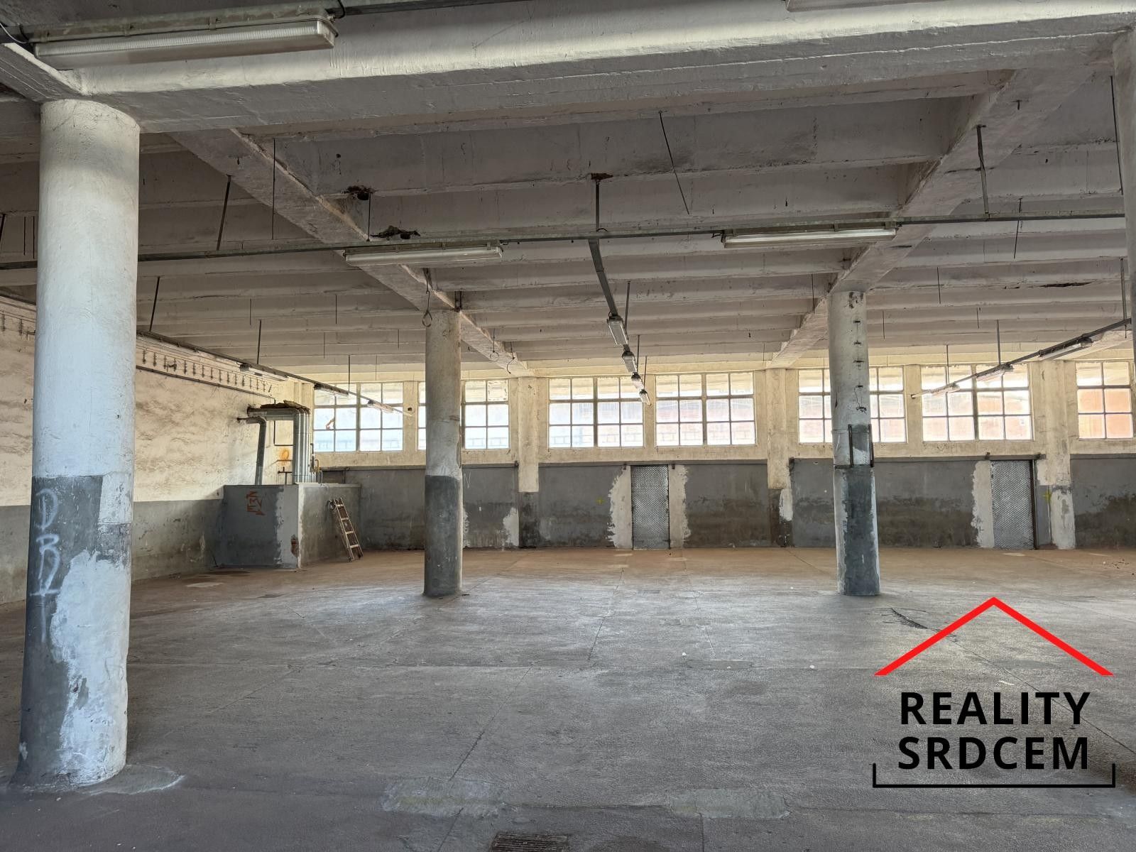 Výrobní prostory · 855 m² · Martinovská  , Ostrava - 3