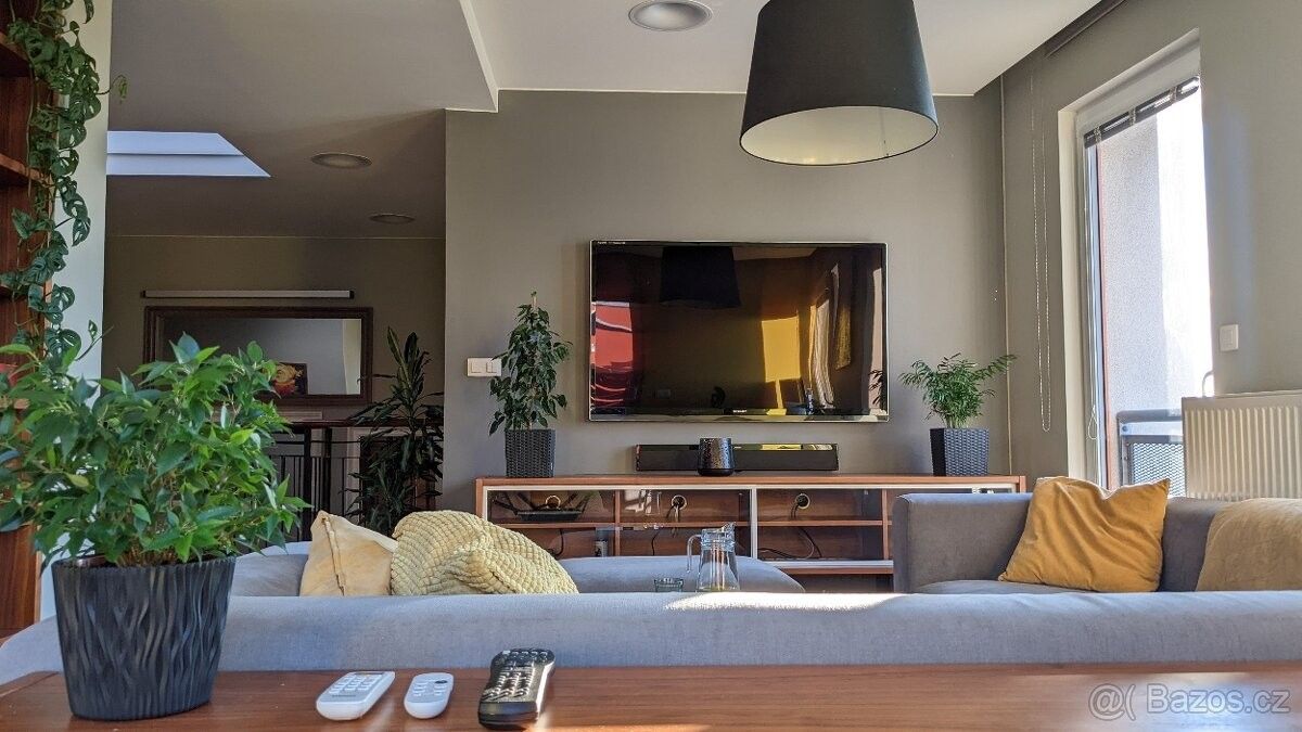 Byty, Praha, 104 00