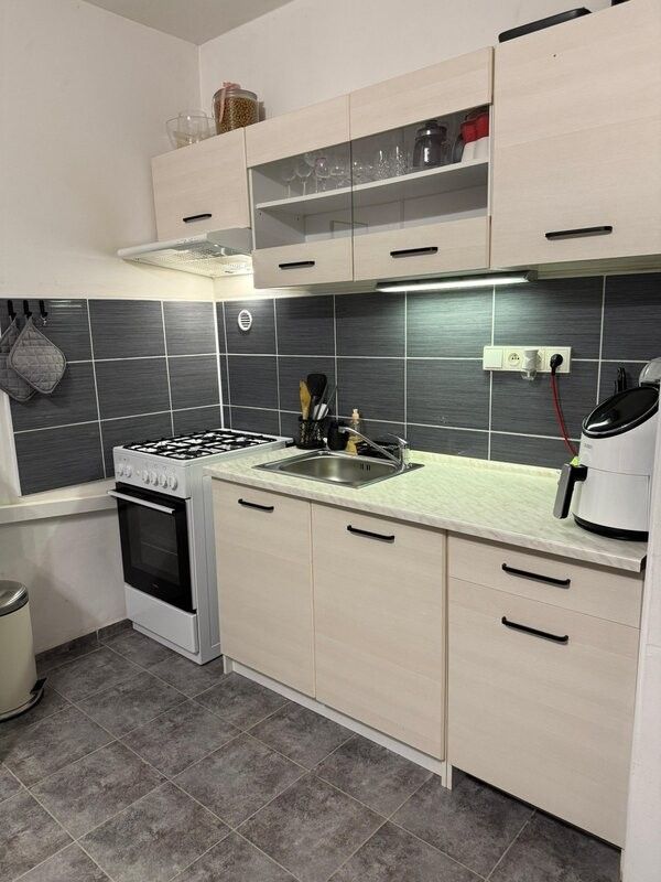 Byty, Děčín, 405 02