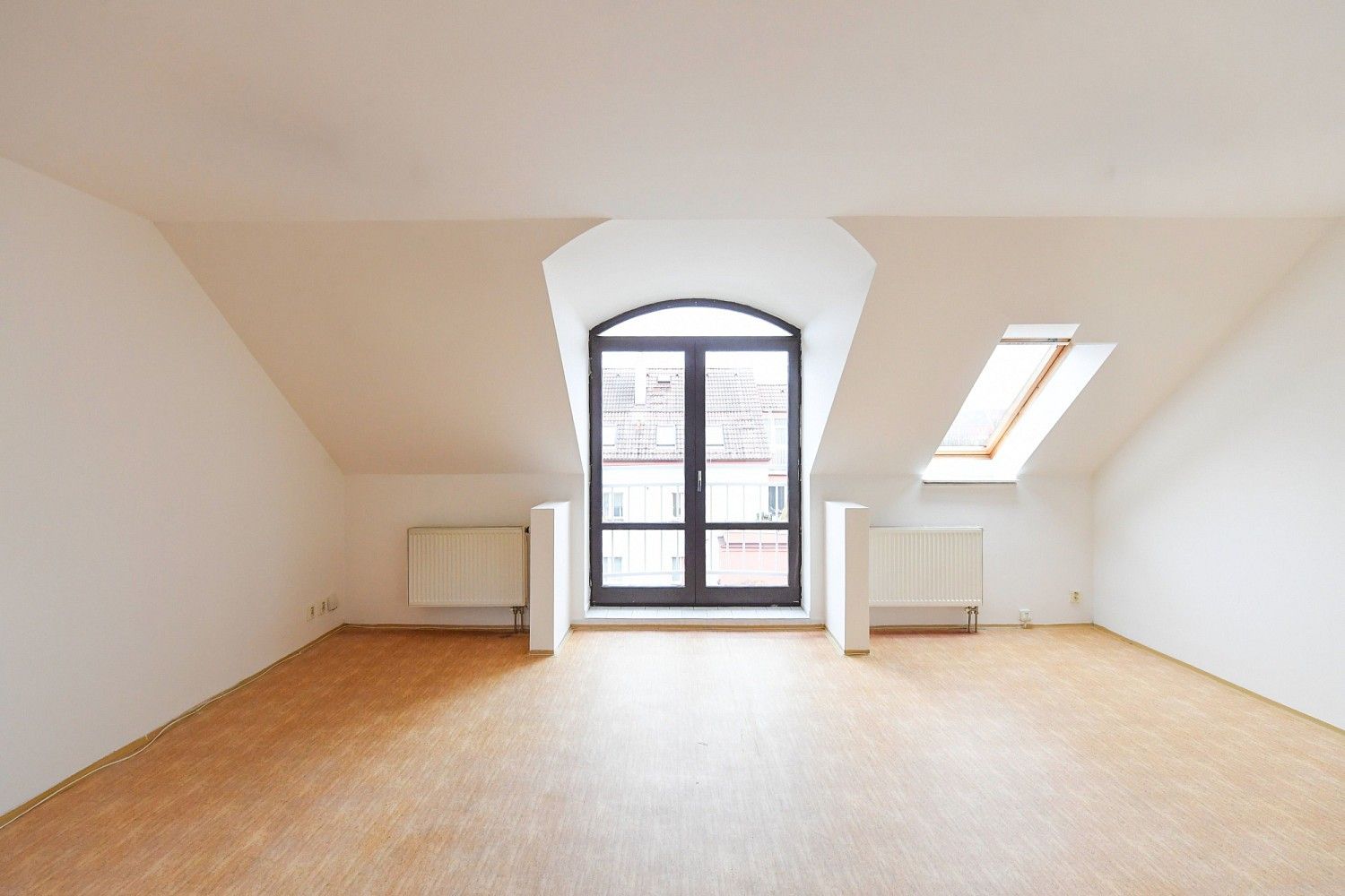 Prodej byt 4+1 - Praha, Hlavní město Praha, 172 m² - 2
