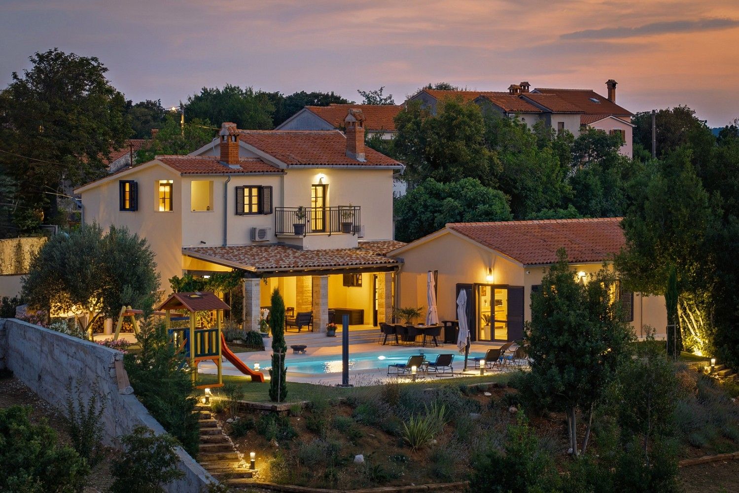 Rodinný dům, 273 m²